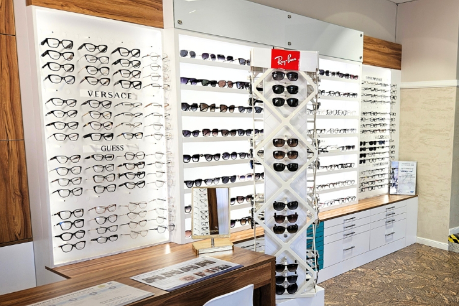 Salon optyczny i optometryczny w Tarnowie Optyk Pokorny Optyk Pokorny Tarnów na pierwszym miejscu w rankingu optyków