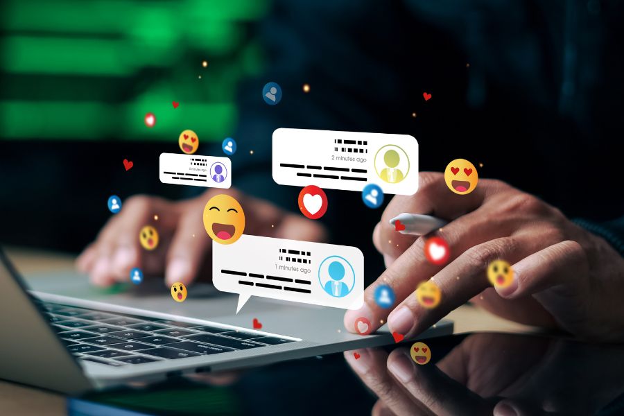 Promocja firmy w Krakowie przez Google Ads i media społecznościowe
