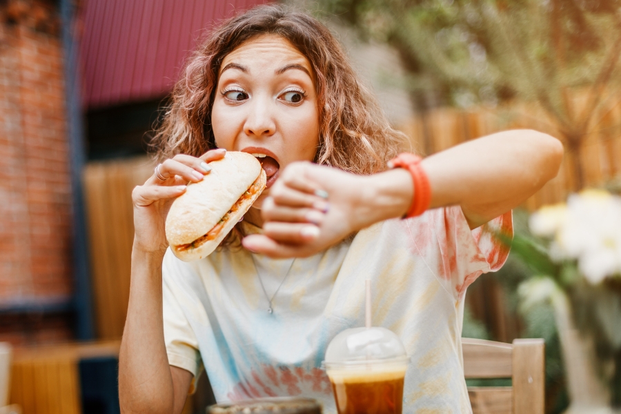 Śniadanie w KFC do godziny 11:00 Godzina, do której są wydawane śniadania w KFC